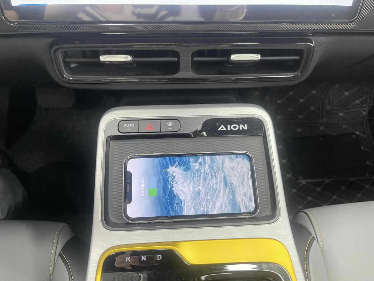2021年9月埃安 AION Y  2021款 70 科技活力版