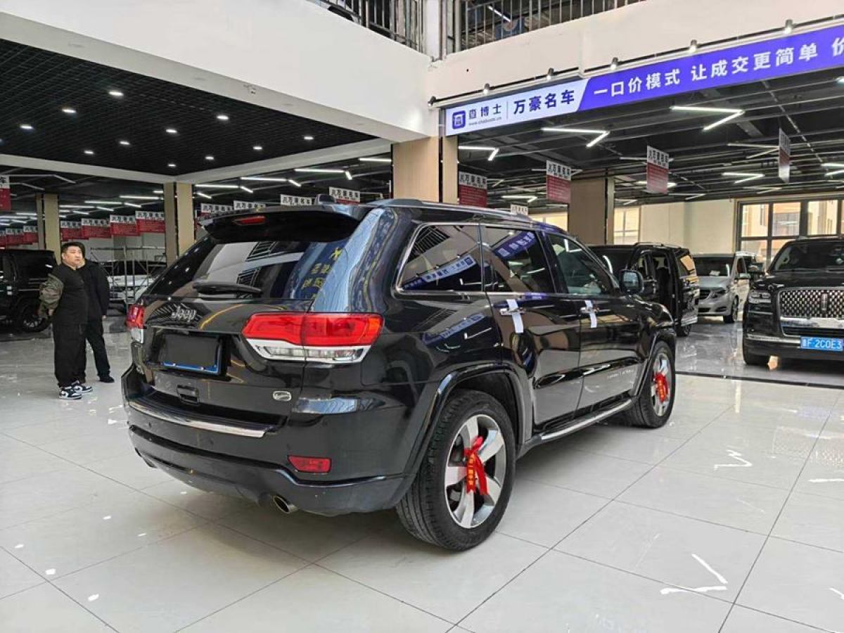 2016年12月Jeep 大切諾基  2015款 3.6L 豪華導(dǎo)航版