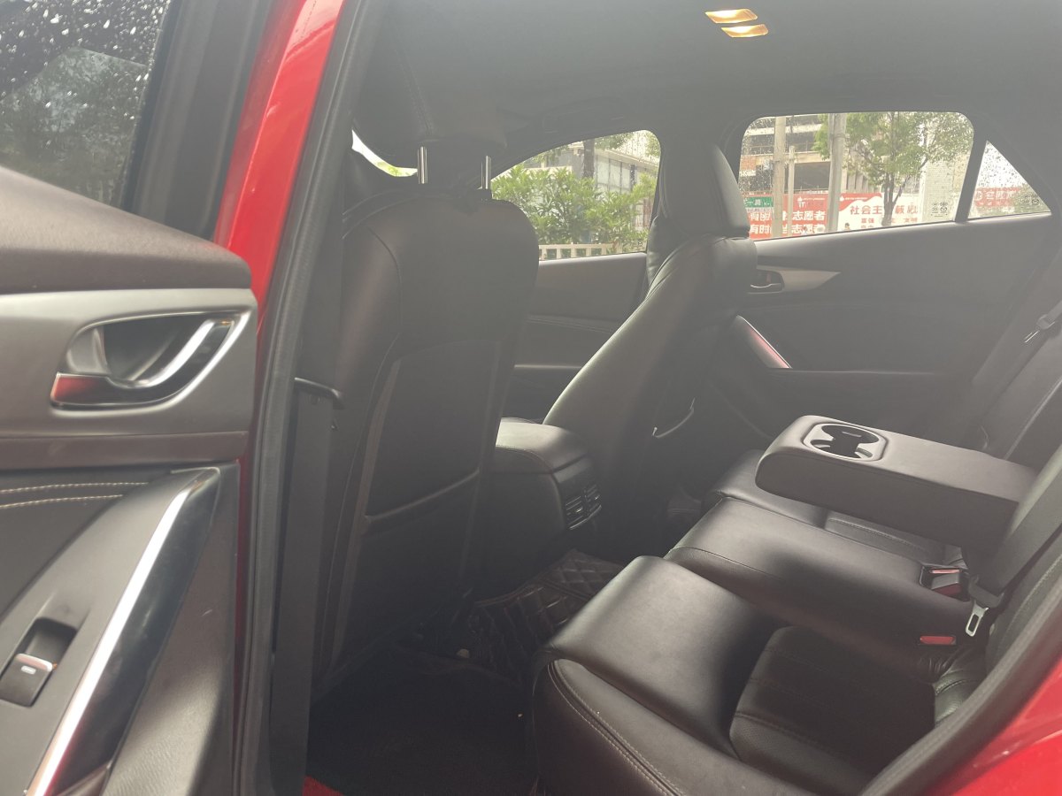 马自达 CX-4  2018款 2.5L 自动四驱蓝天激情版图片