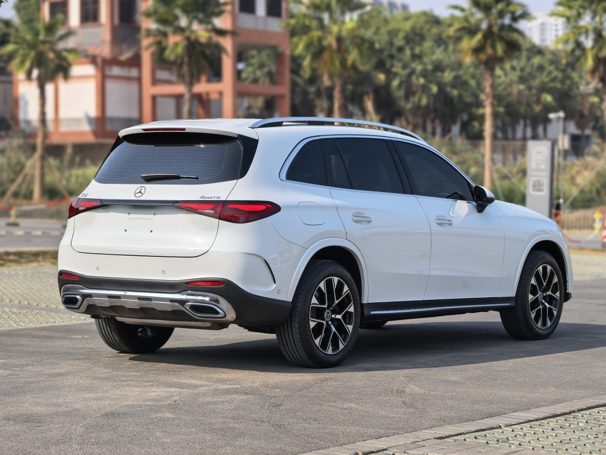 奔馳 奔馳GLC  2024款 改款 GLC 260 L 4MATIC 豪華型 7座圖片