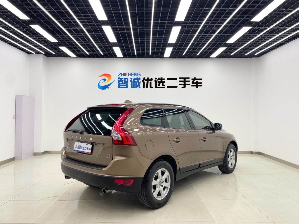 沃爾沃 XC60  2010款 T6 AWD舒適版圖片