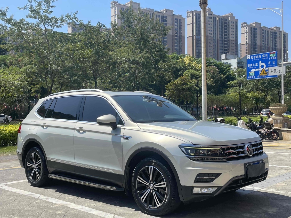 大眾 途觀L  2017款 380TSI 自動四驅(qū)豪華版圖片