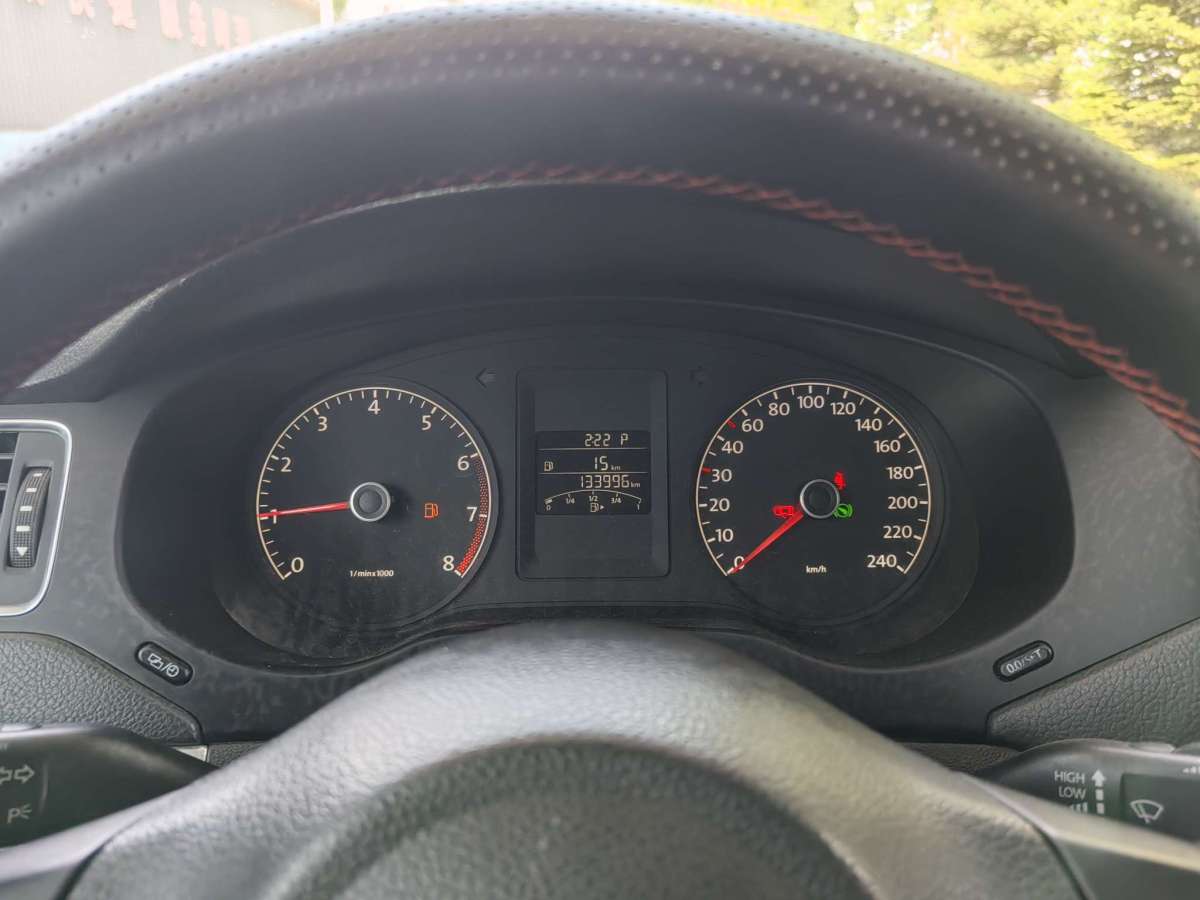 大眾 速騰  2014款 改款 1.6L 自動時尚型圖片