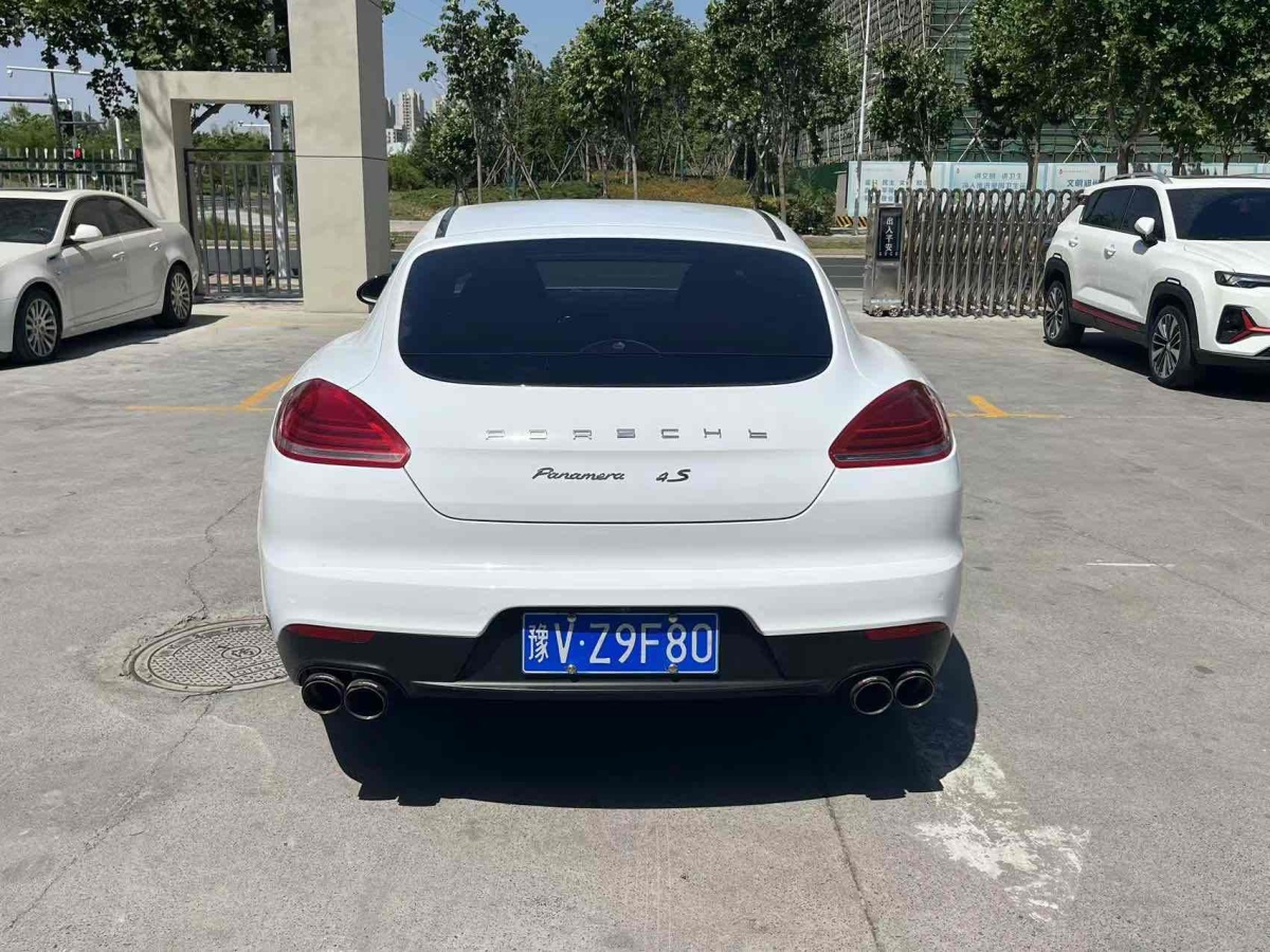 保時(shí)捷 Panamera  2014款 Panamera 4 3.0T圖片