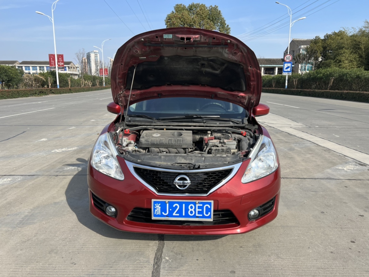 日產(chǎn) 騏達(dá)  2011款 1.6L CVT豪華型圖片