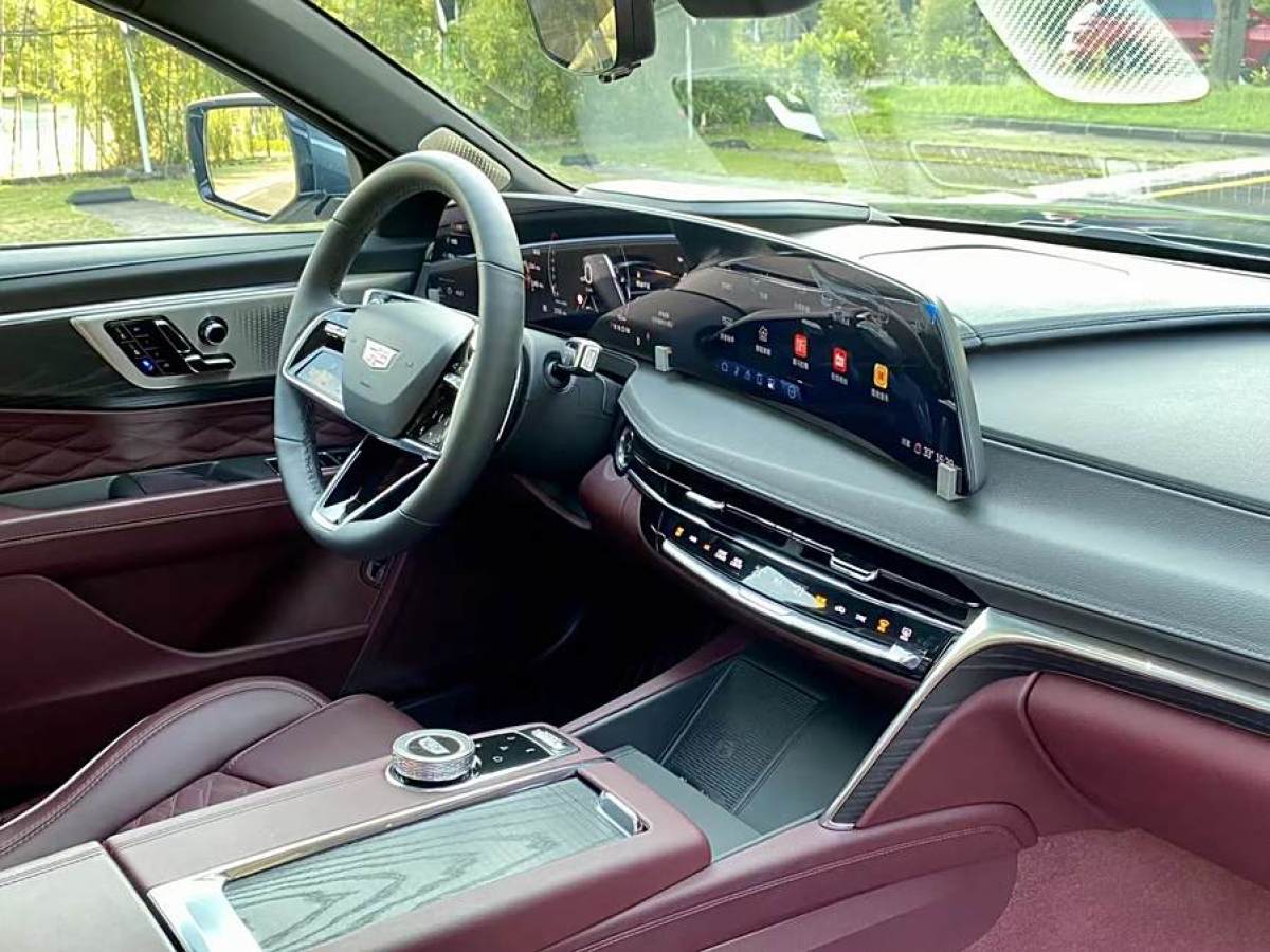 2023年7月凱迪拉克 CT6  2023款 28T 鉑金型