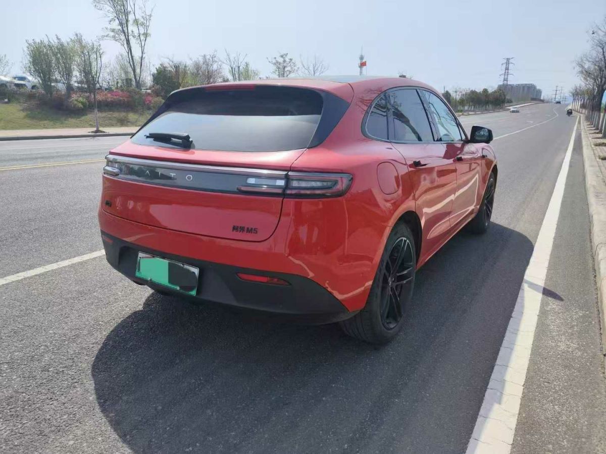 東風(fēng)風(fēng)行 菱智  2024款 M5 1.6L 標(biāo)準(zhǔn)型5座CNG圖片