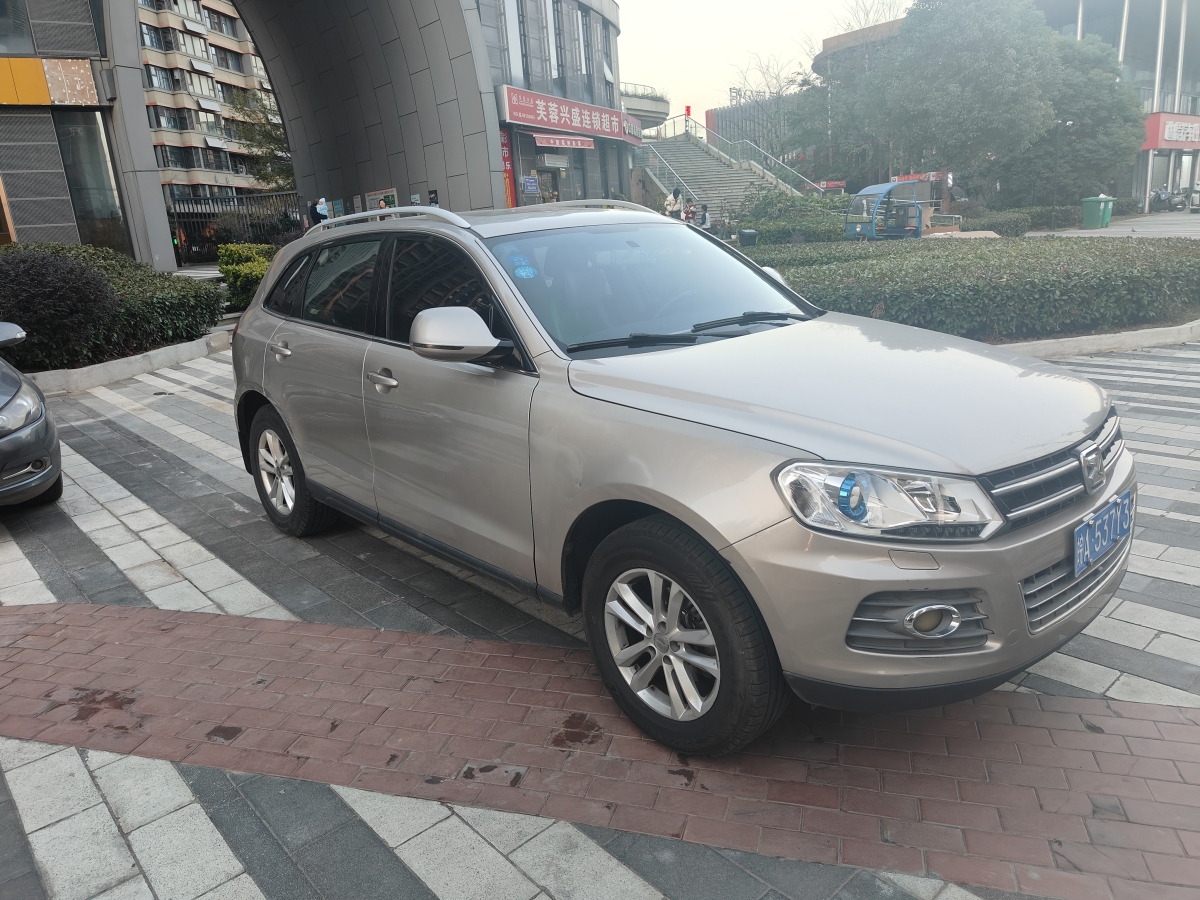 眾泰 T600  2015款 1.5T 手動(dòng)精英型圖片