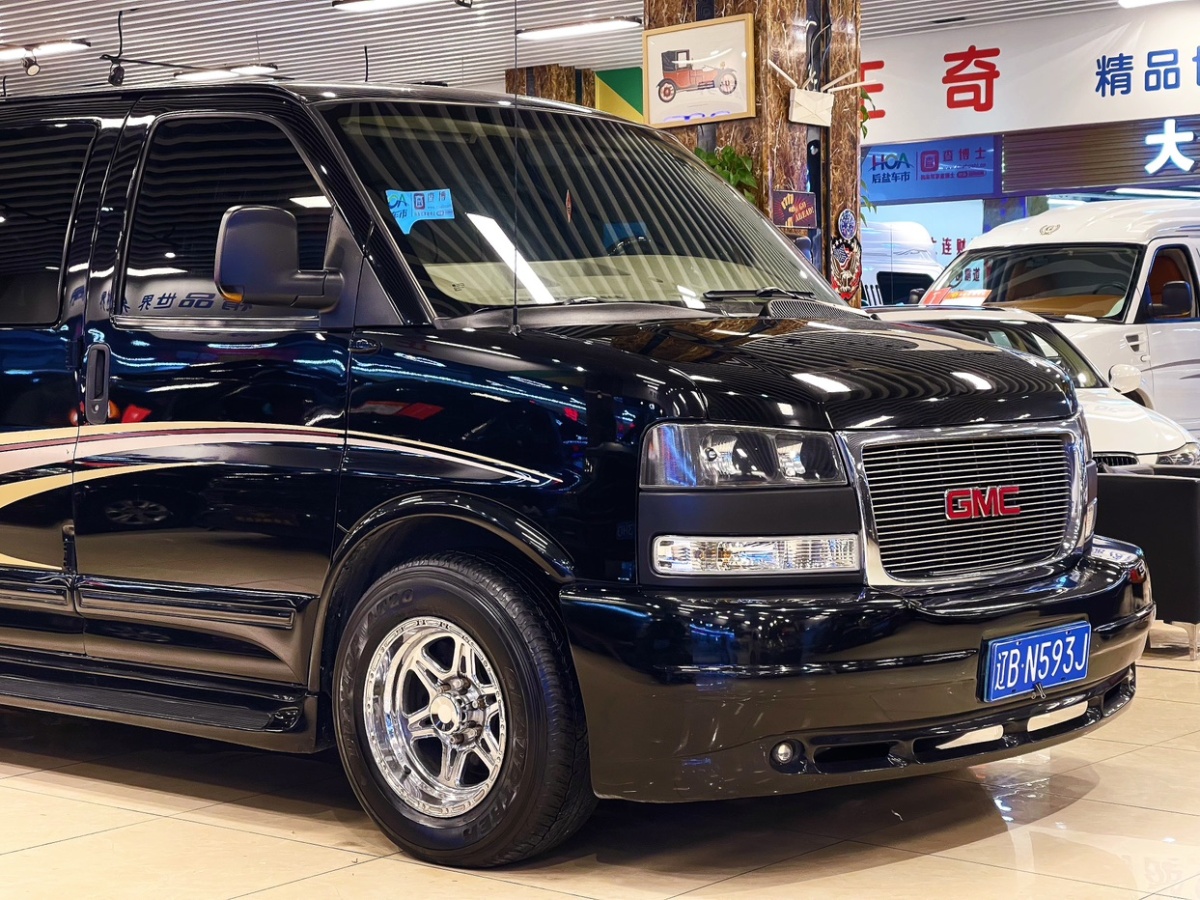 GMC SAVANA  2011款 5.3L 商務(wù)之星7座圖片