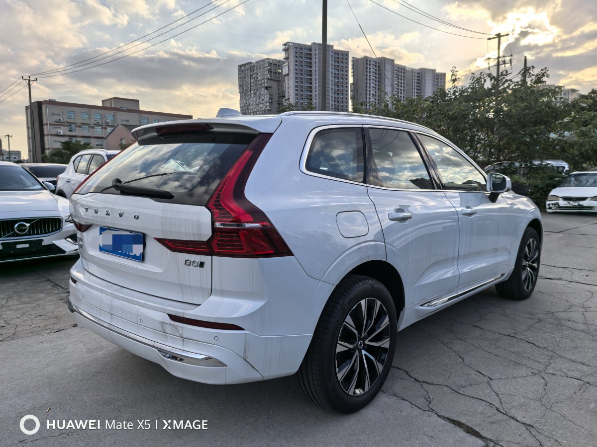 沃爾沃 XC60  2024款 B5 四驅(qū)智遠豪華版圖片