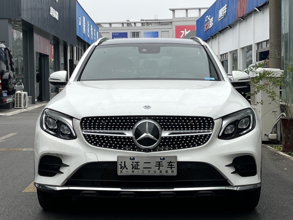 奔驰 奔驰GLC  2018款 GLC 300 4MATIC 动感型