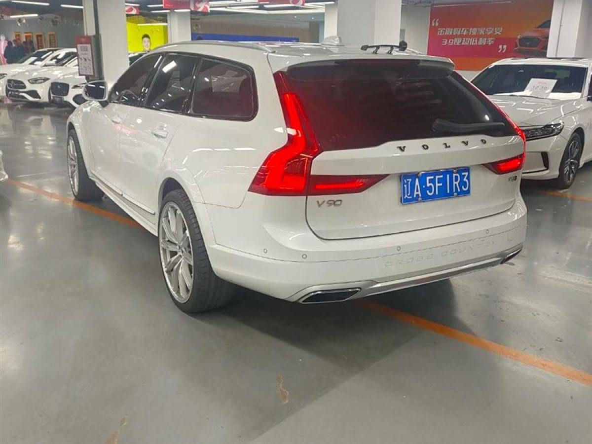 沃爾沃 V90  2020款 改款 Cross Country T5 AWD 智尊版圖片