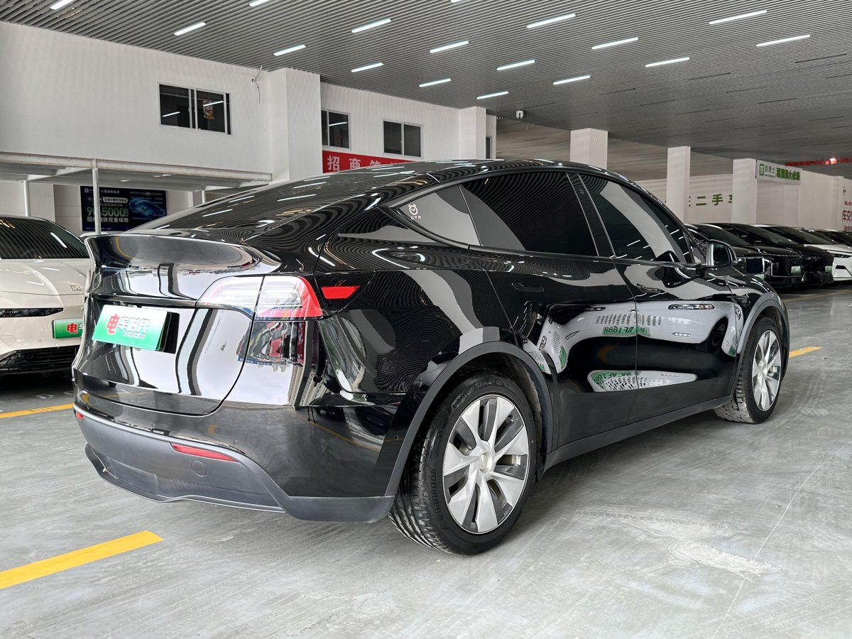 特斯拉 Model Y  2022款 改款 后輪驅(qū)動版圖片