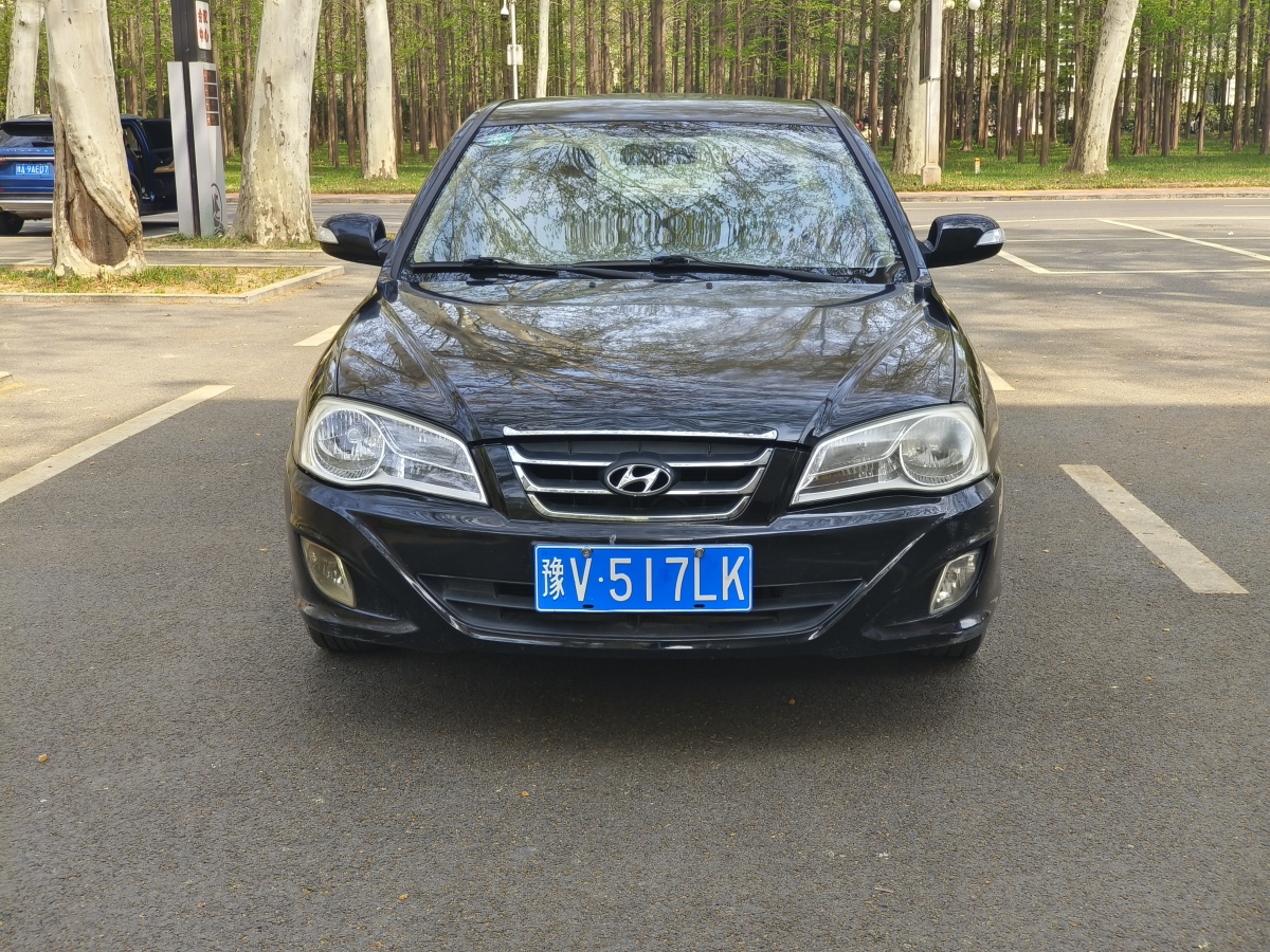 2012年5月现代 伊兰特  2011款 1.6L 手动舒适型