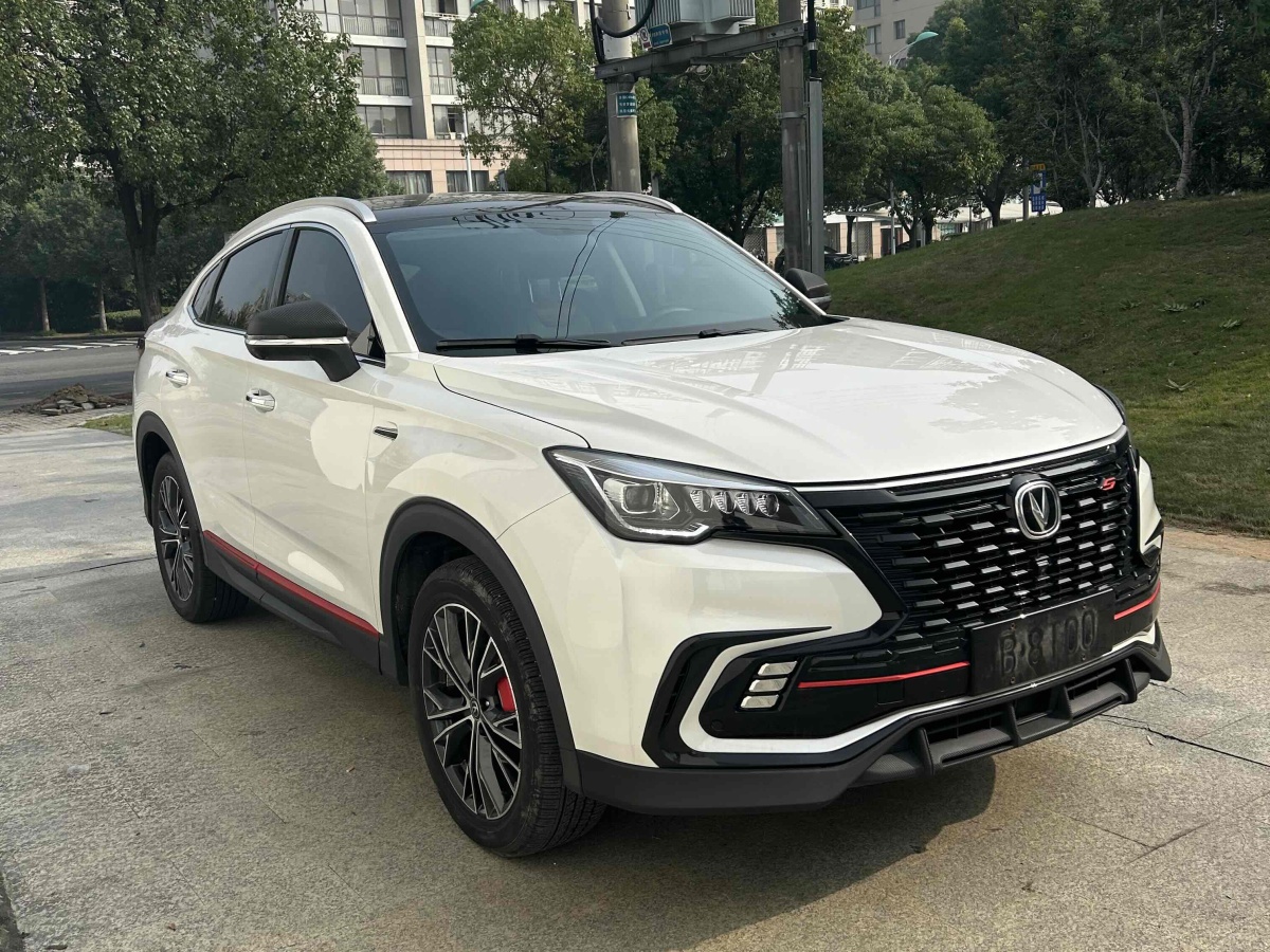 2023年6月長安 CS85 COUPE  2023款 1.5T DCT尊貴型