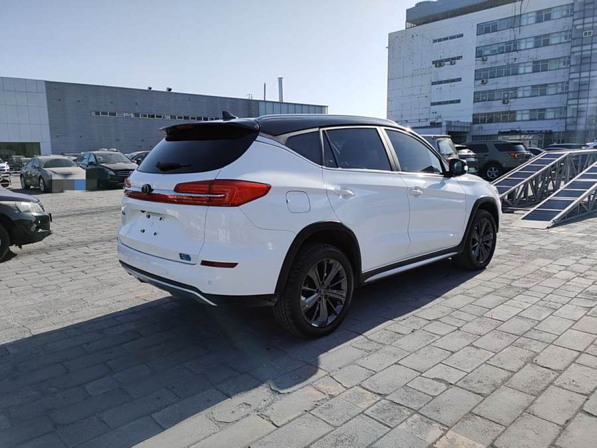 比亞迪 宋新能源  2019款 宋EV500 智聯(lián)領(lǐng)耀型圖片