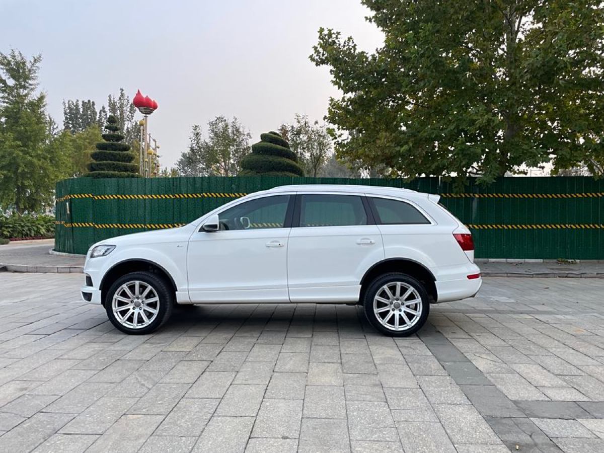 奧迪 奧迪Q7  2012款 3.0 TFSI 專享型(200kW)圖片