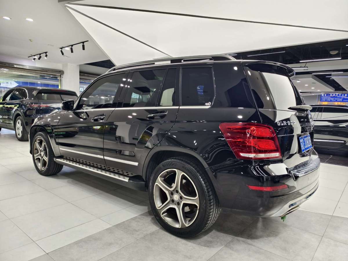 奔馳 奔馳GLK級  2015款 GLK 300 4MATIC 時尚型 極致版圖片