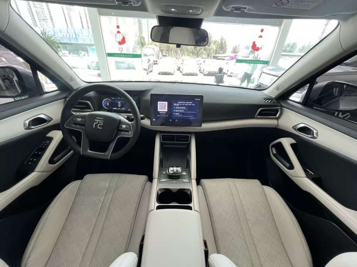 比亞迪 元UP  2024款 401KM 領(lǐng)先型圖片