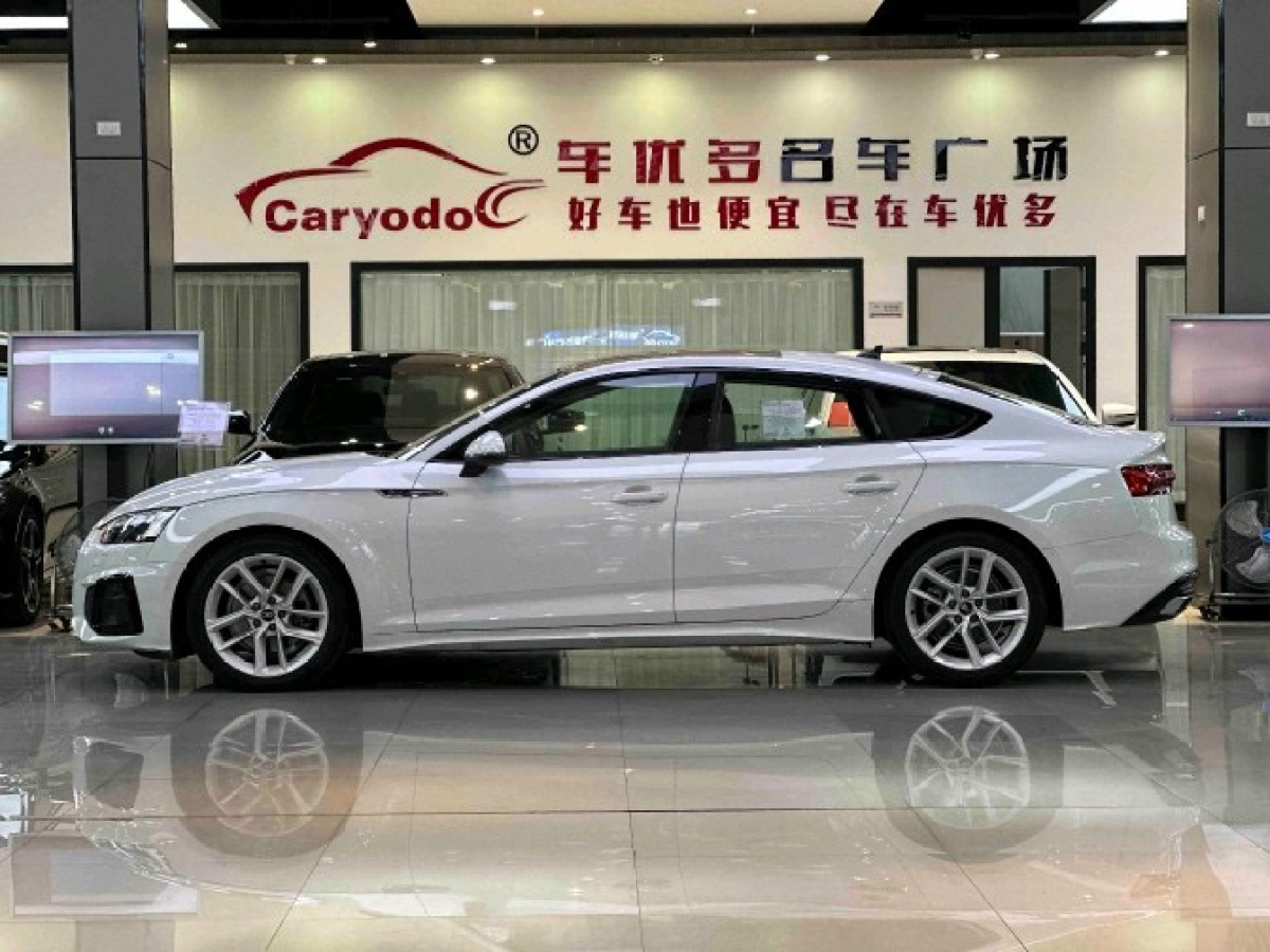 奧迪 奧迪A5  2022款 Sportback 40 TFSI 時尚動感型圖片