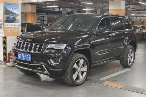 大切諾基 Jeep 3.6L 豪華導(dǎo)航版