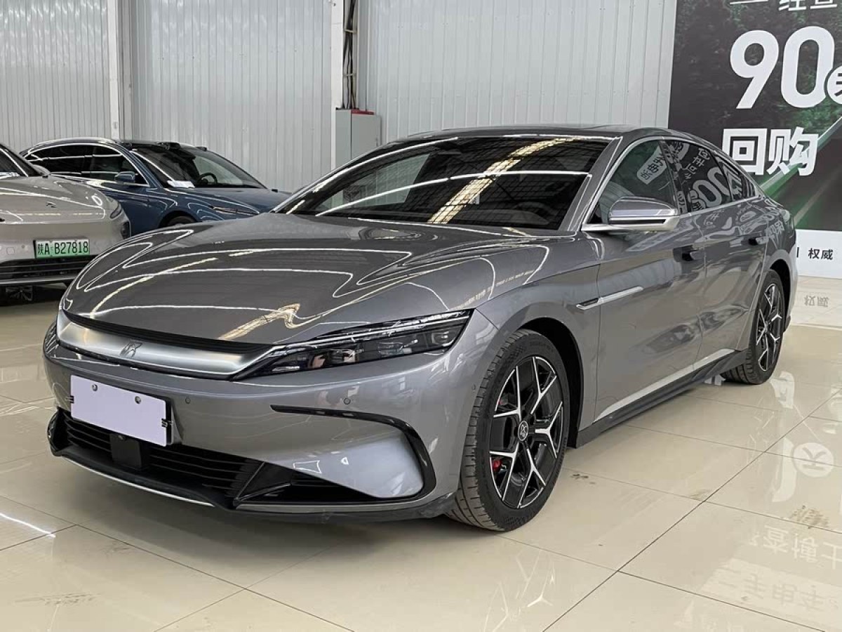 比亞迪 漢  2022款 EV 創(chuàng)世版 715KM前驅(qū)旗艦型圖片