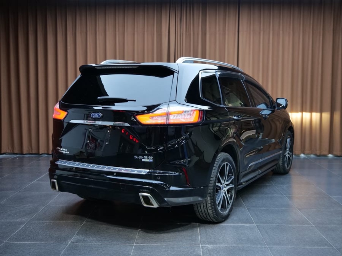 福特 銳界  2020款 EcoBoost 245 兩驅(qū)豪銳型 7座圖片