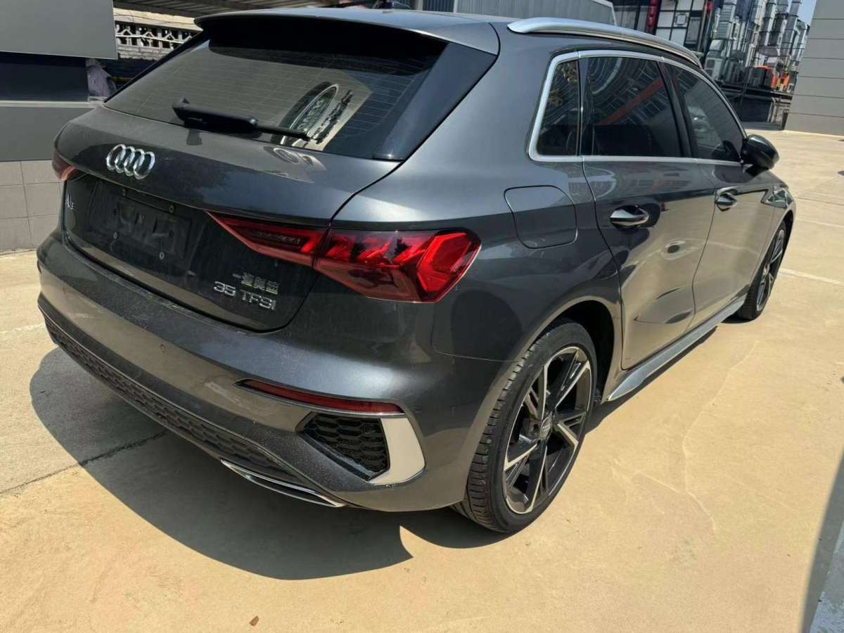 奥迪 奥迪A3  2024款 Sportback 35 TFSI 时尚致雅型图片