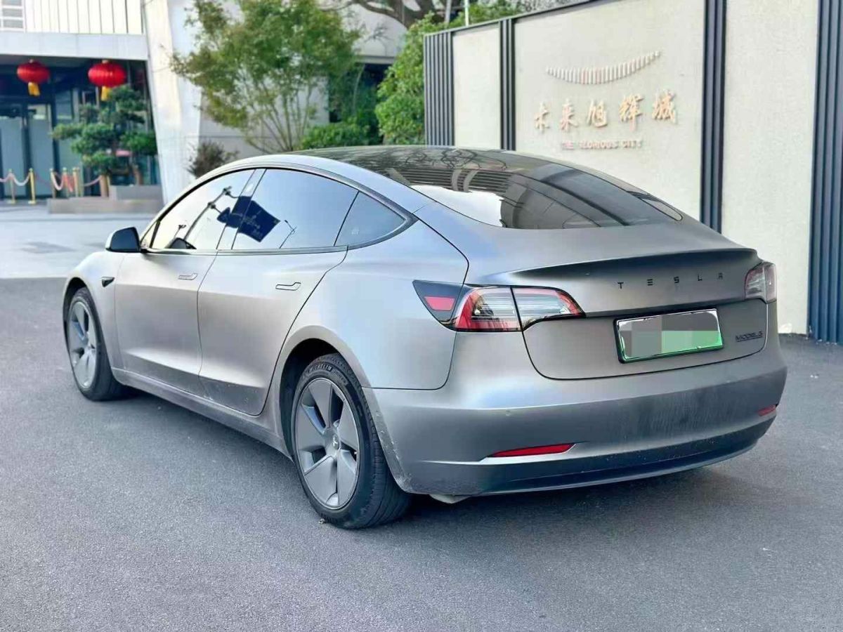 2023年7月特斯拉 Model S  2023款 三電機(jī)全輪驅(qū)動 Plaid版