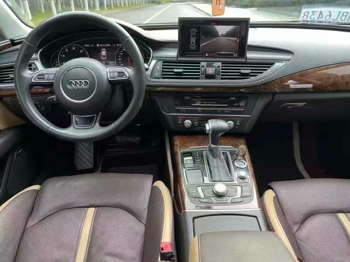 奧迪 奧迪Q7  2015款 Q7 35TDI quattro 卓越版圖片