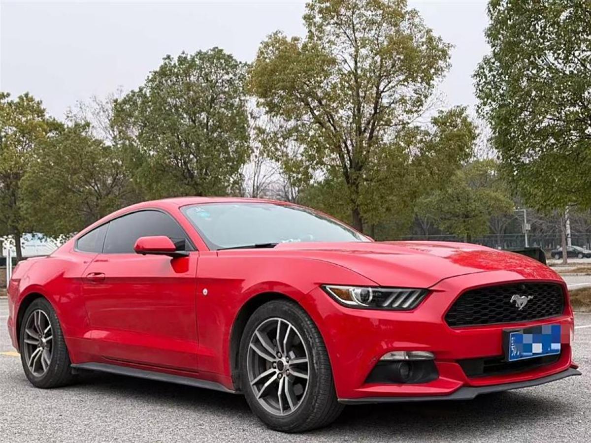 福特 Mustang  2017款 2.3T 運(yùn)動版圖片