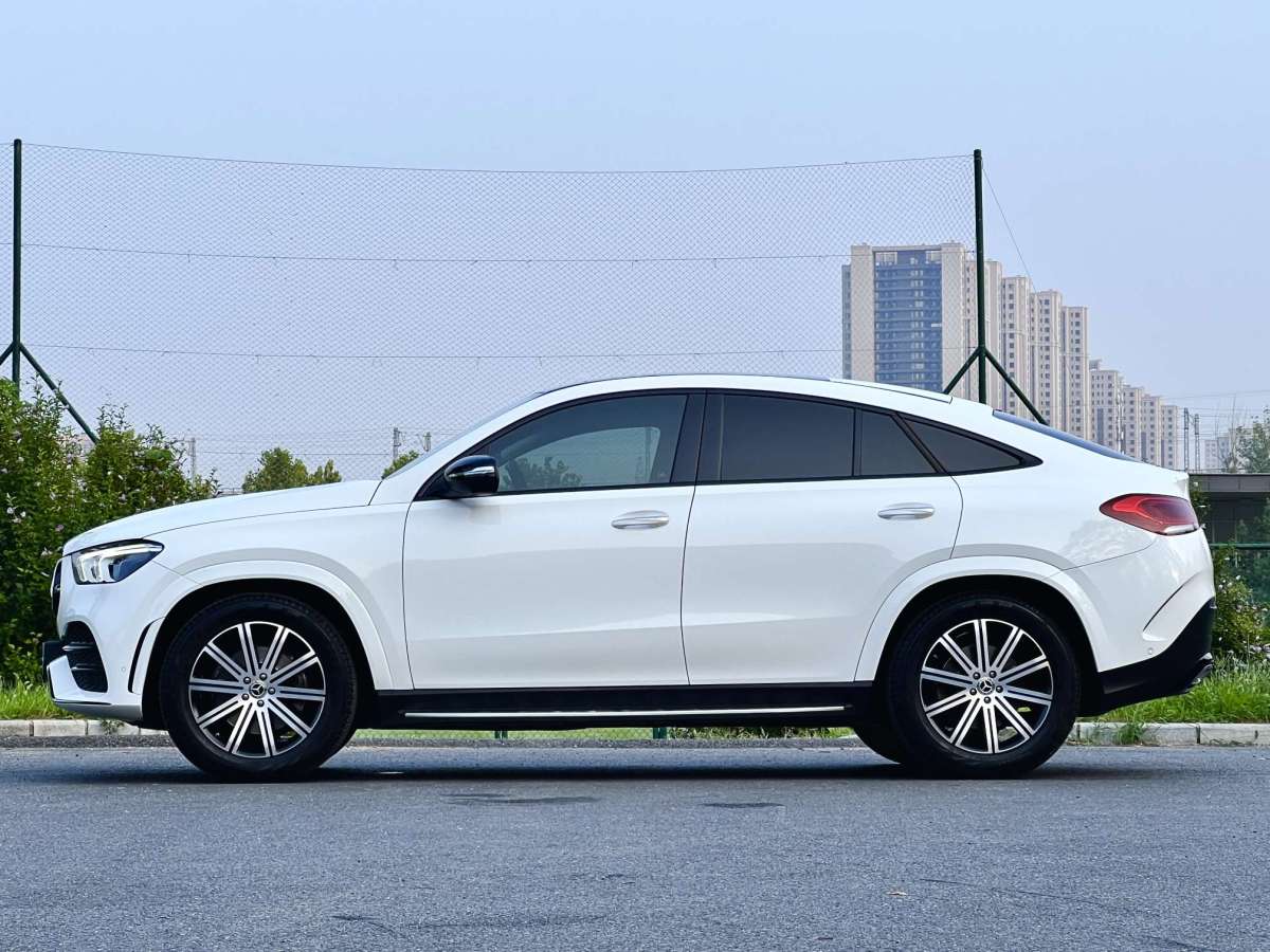 奔馳 奔馳GLE轎跑  2020款 GLE 350 4MATIC 轎跑SUV 時尚型圖片