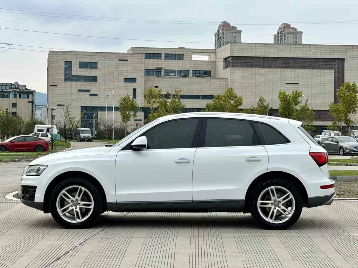 奧迪 奧迪Q5  2017款 Q5 2.0T FSI Premium Plus 美規(guī)版圖片