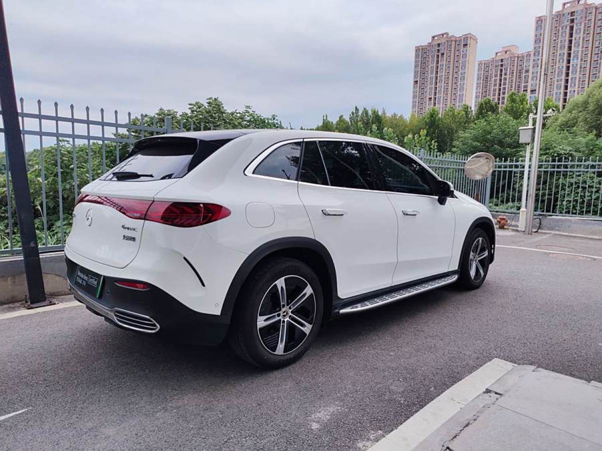 奔馳 奔馳EQE SUV  2023款 350 4MATIC 先鋒版圖片