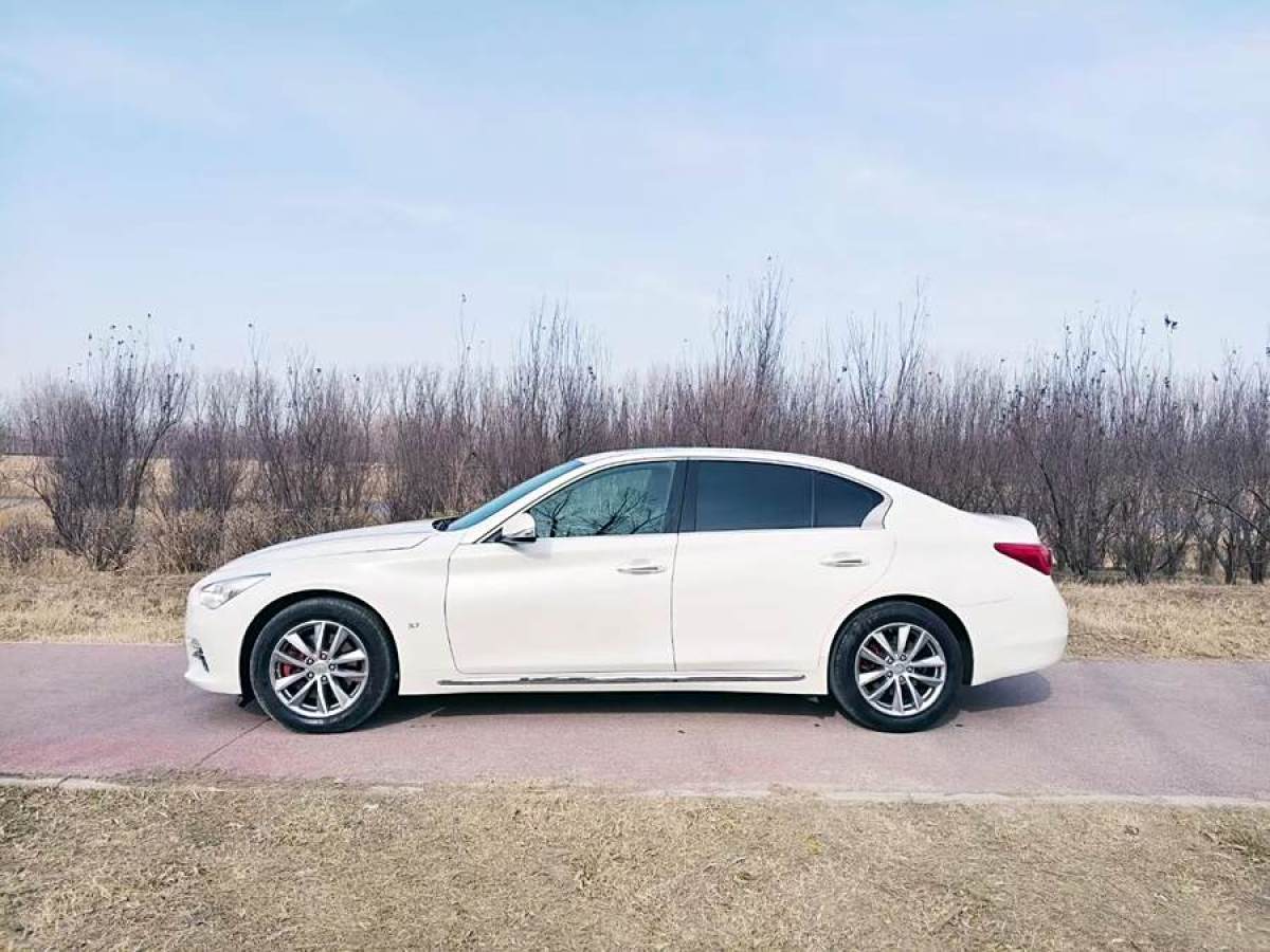 英菲尼迪 Q50L  2016款 2.0T 舒適版圖片