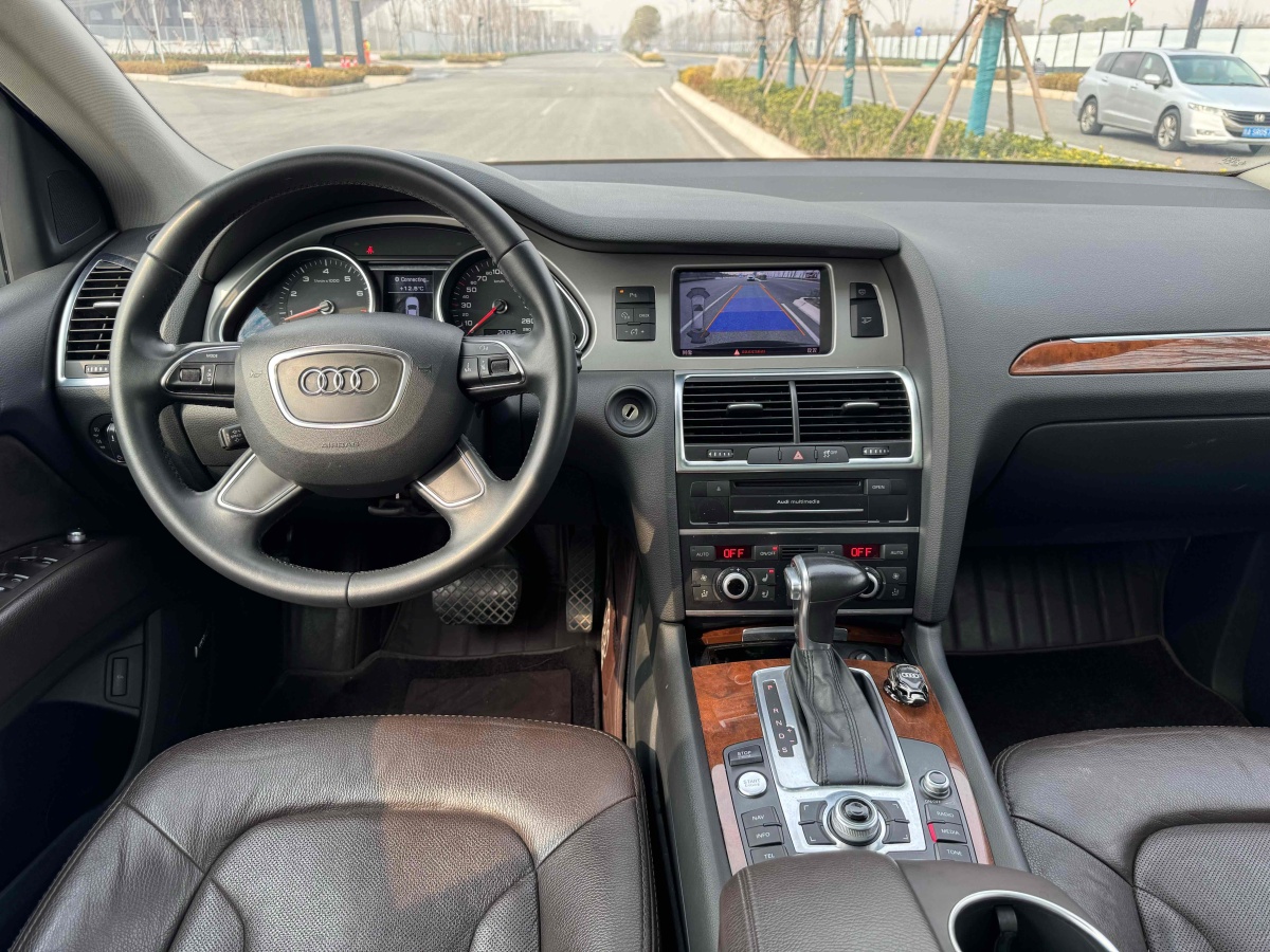 奧迪 奧迪Q7  2014款 35 TFSI 進取型圖片