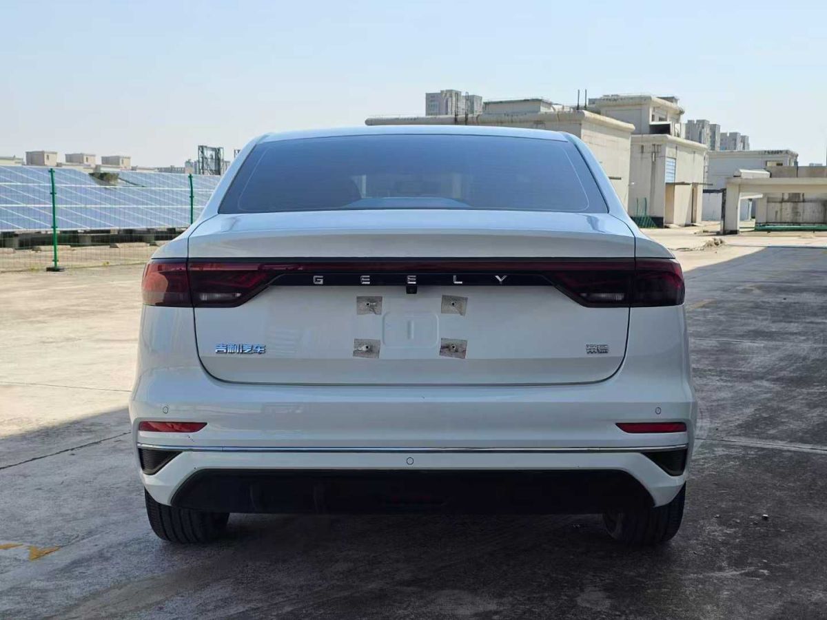 偉昊 卡漠茲V級  2022款 2.0T 天閱 無隔斷圖片