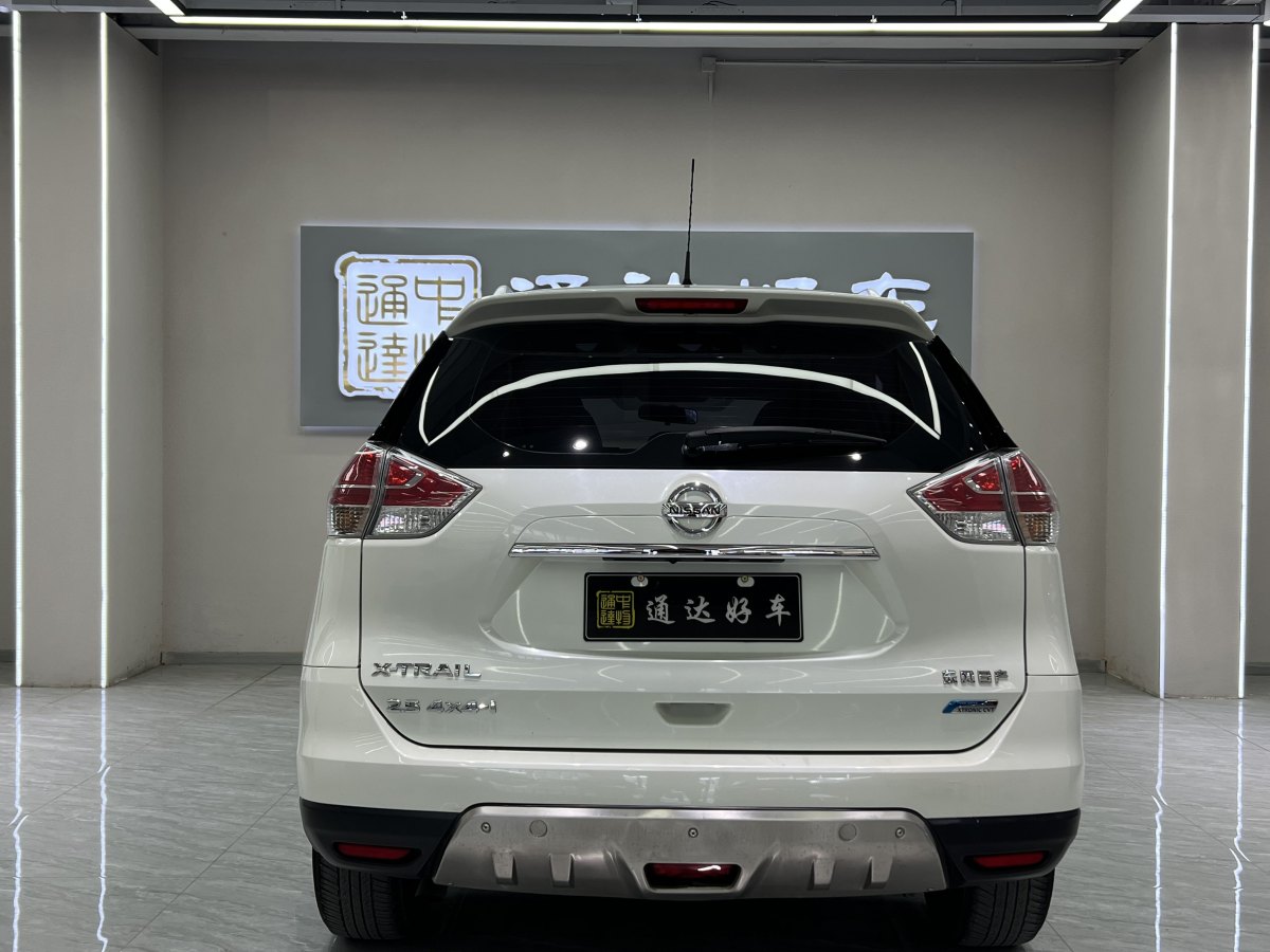 日產(chǎn) 奇駿  2014款 2.5L CVT豪華版 4WD圖片