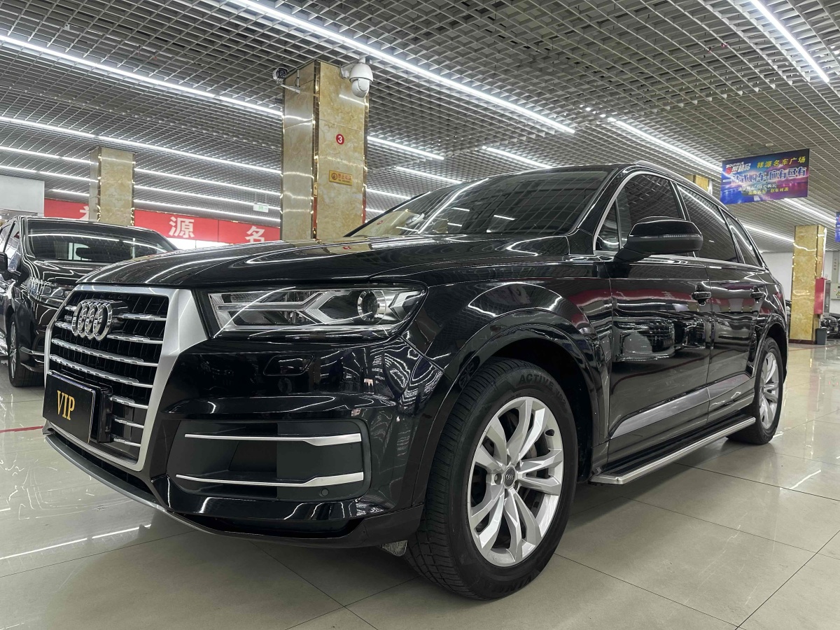 奧迪 奧迪Q7  2017款 Q7 3.0T FSI Premium 美規(guī)版圖片