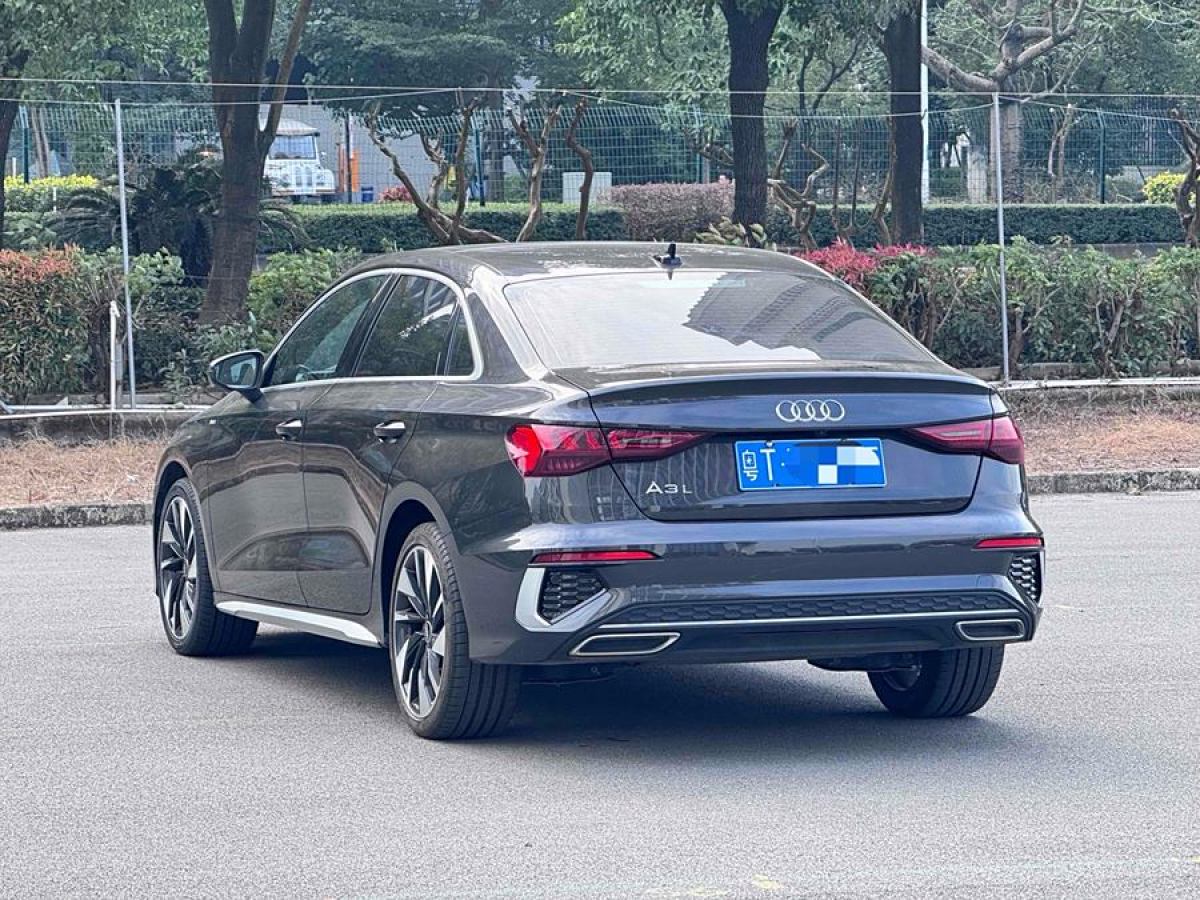 奧迪 奧迪A3  2023款 A3L Limousine 35 TFSI 時(shí)尚運(yùn)動(dòng)型圖片