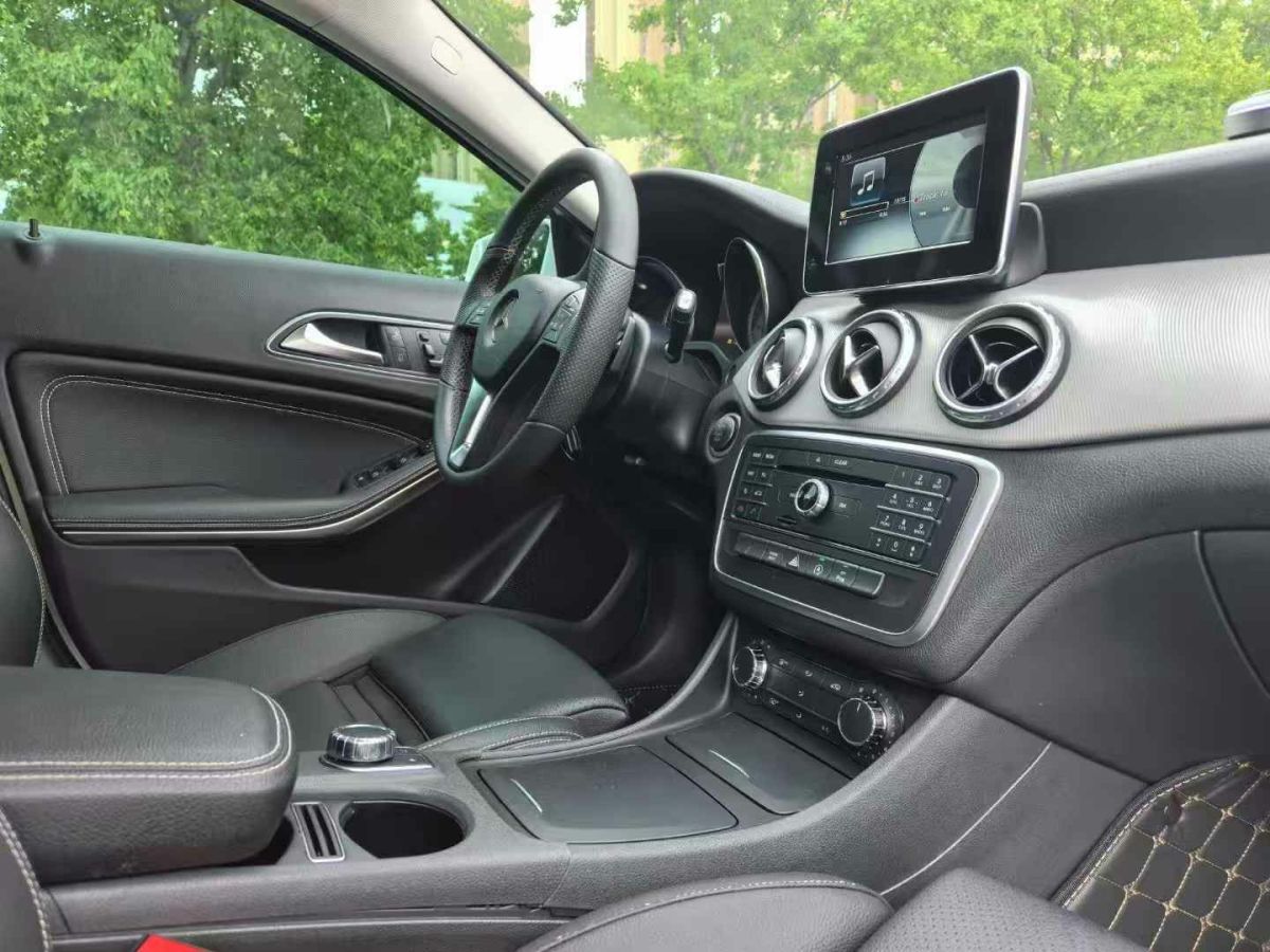 奔馳 奔馳GLA AMG  2016款 AMG GLA 45 4MATIC圖片