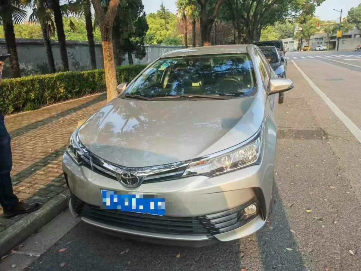 豐田 卡羅拉  2019款 1.2T S-CVT 運(yùn)動(dòng)版圖片