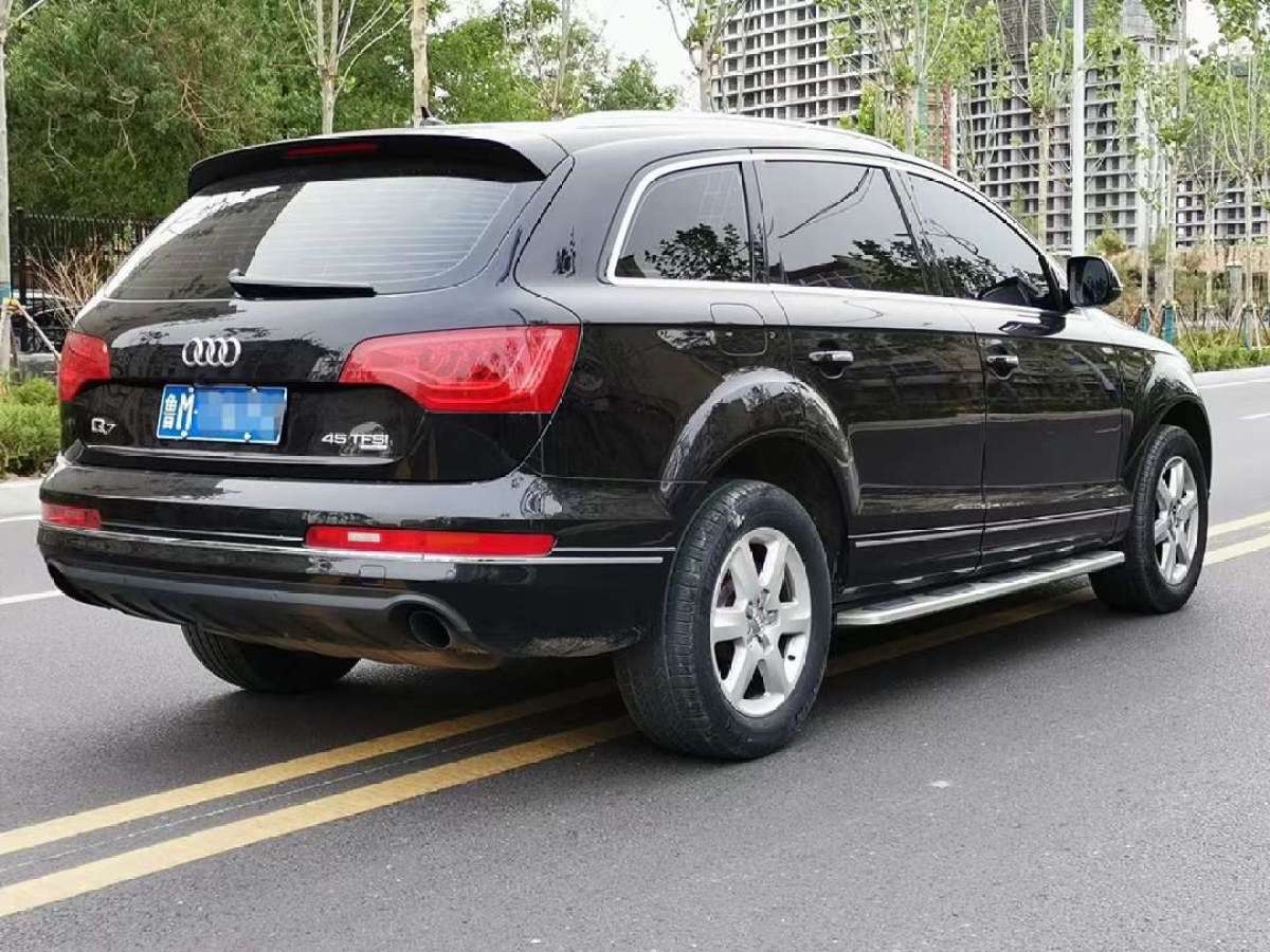 奧迪 奧迪Q7  2012款 3.0 TFSI 進取型(200kW)圖片