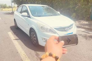 瑞納 現(xiàn)代 