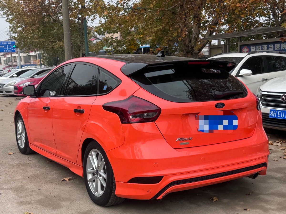 福特 ?？怂? 2018款 兩廂經(jīng)典 EcoBoost 180 自動(dòng)精英型圖片