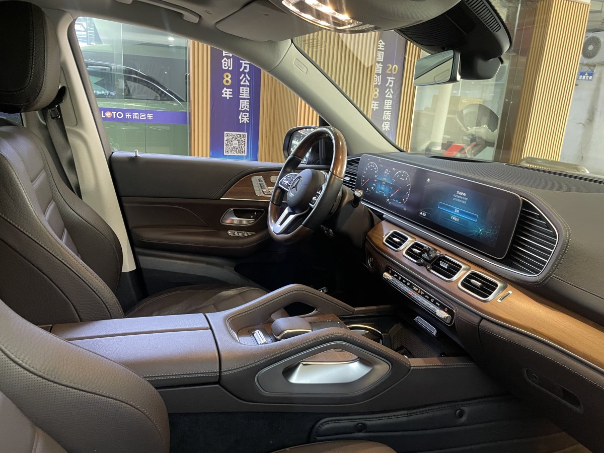 奔馳 奔馳GLS  2021款 改款 GLS 450 4MATIC 豪華型圖片