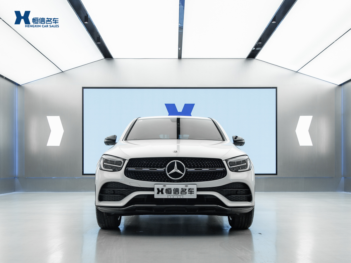 奔馳 奔馳GLC  2021款 GLC 260 4MATIC 轎跑SUV圖片