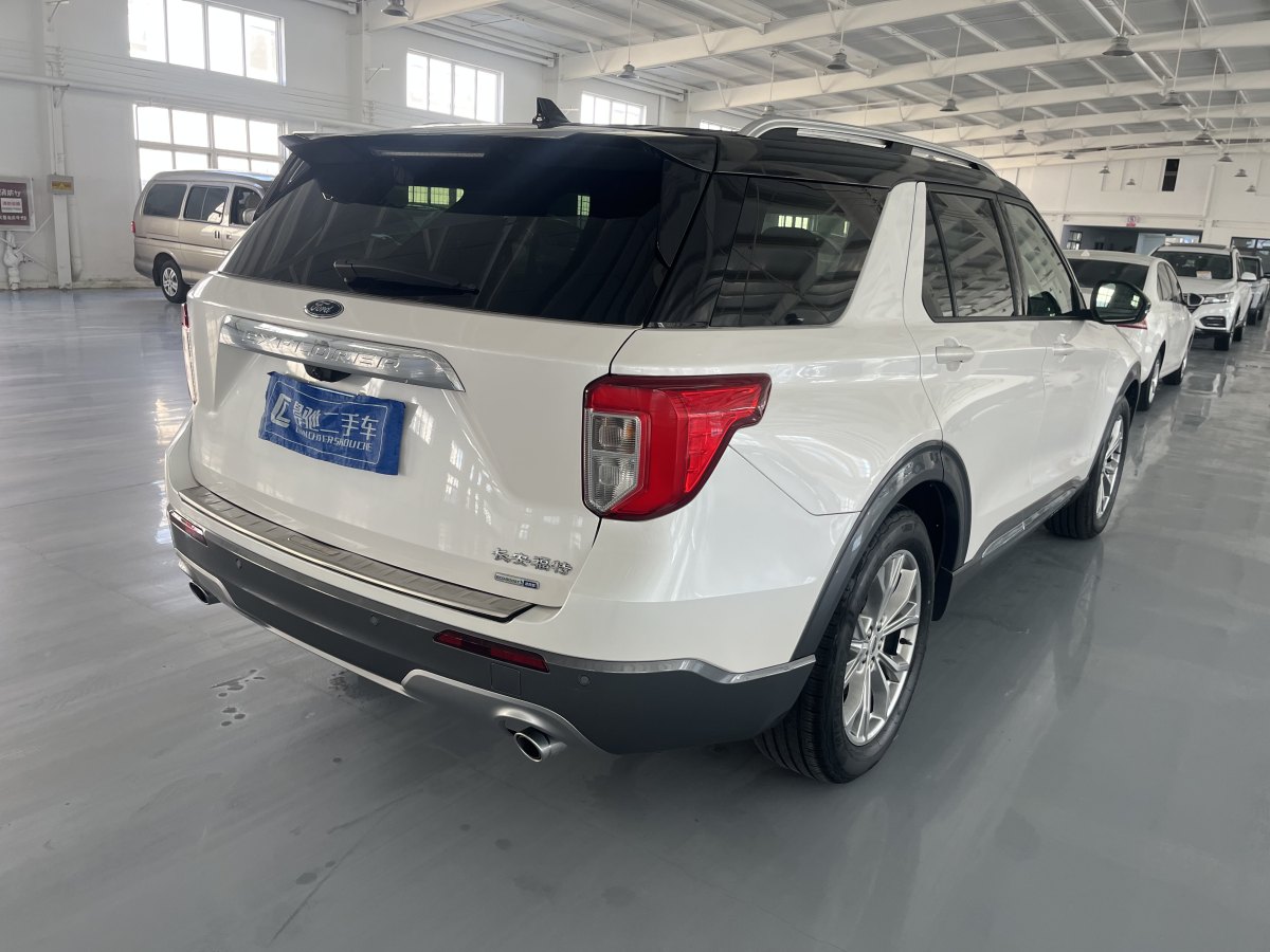 福特 探險者  2023款 EcoBoost 285 后驅(qū)風(fēng)尚版 7座圖片