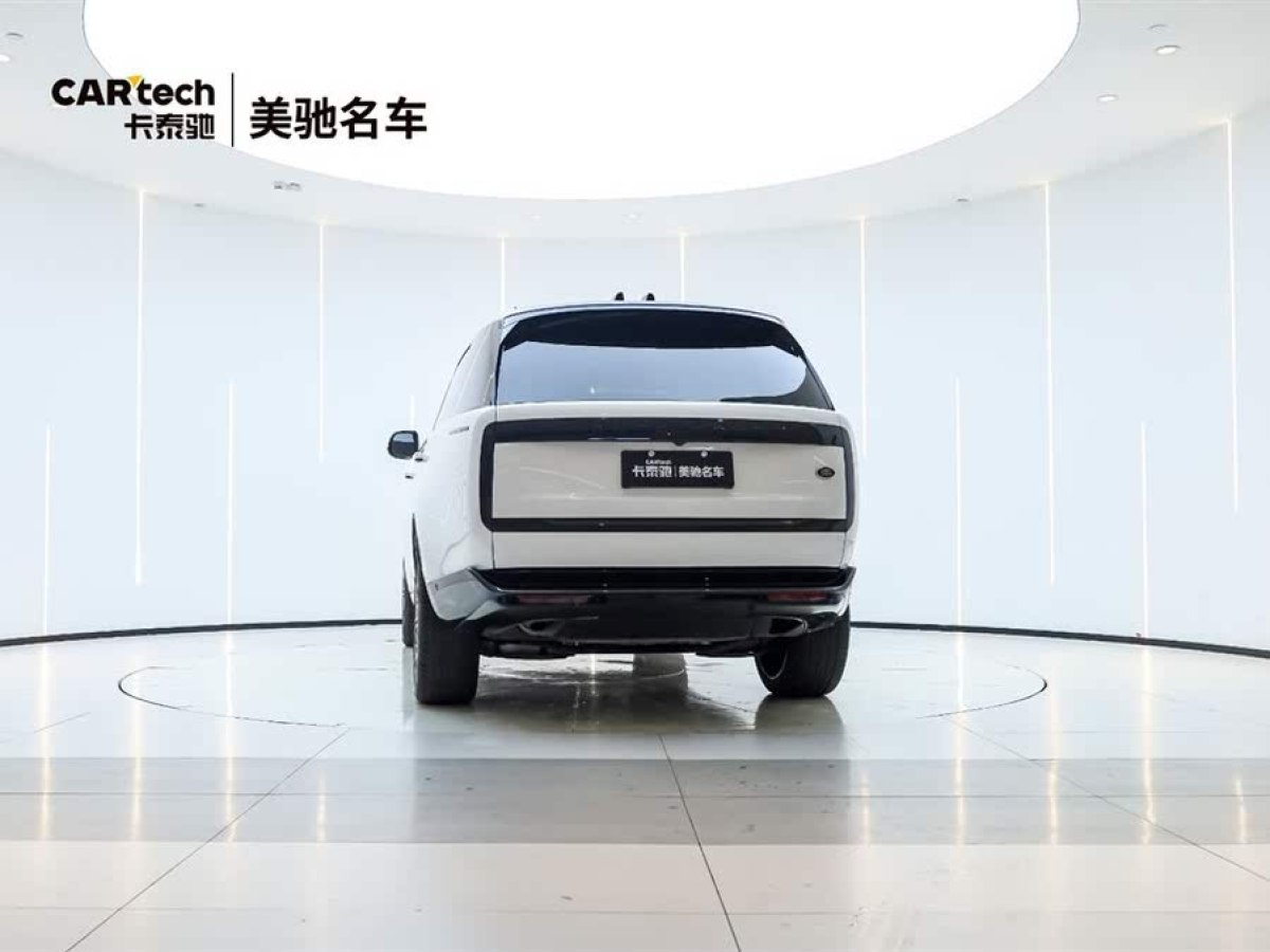 路虎 攬勝  2024款 3.0 L6 400PS 創(chuàng)世加長(zhǎng)版圖片