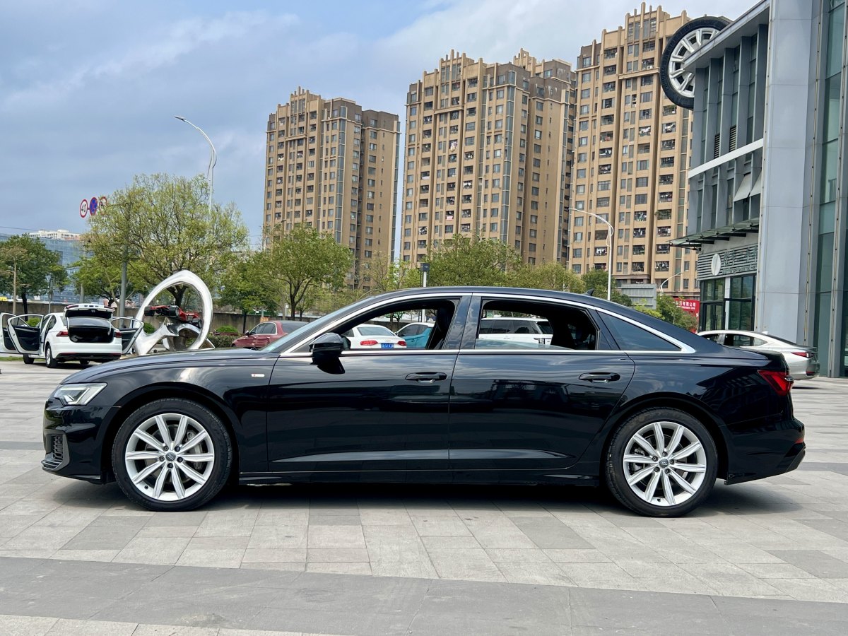 奧迪 奧迪A6L  2021款 45 TFSI 臻選動感型圖片